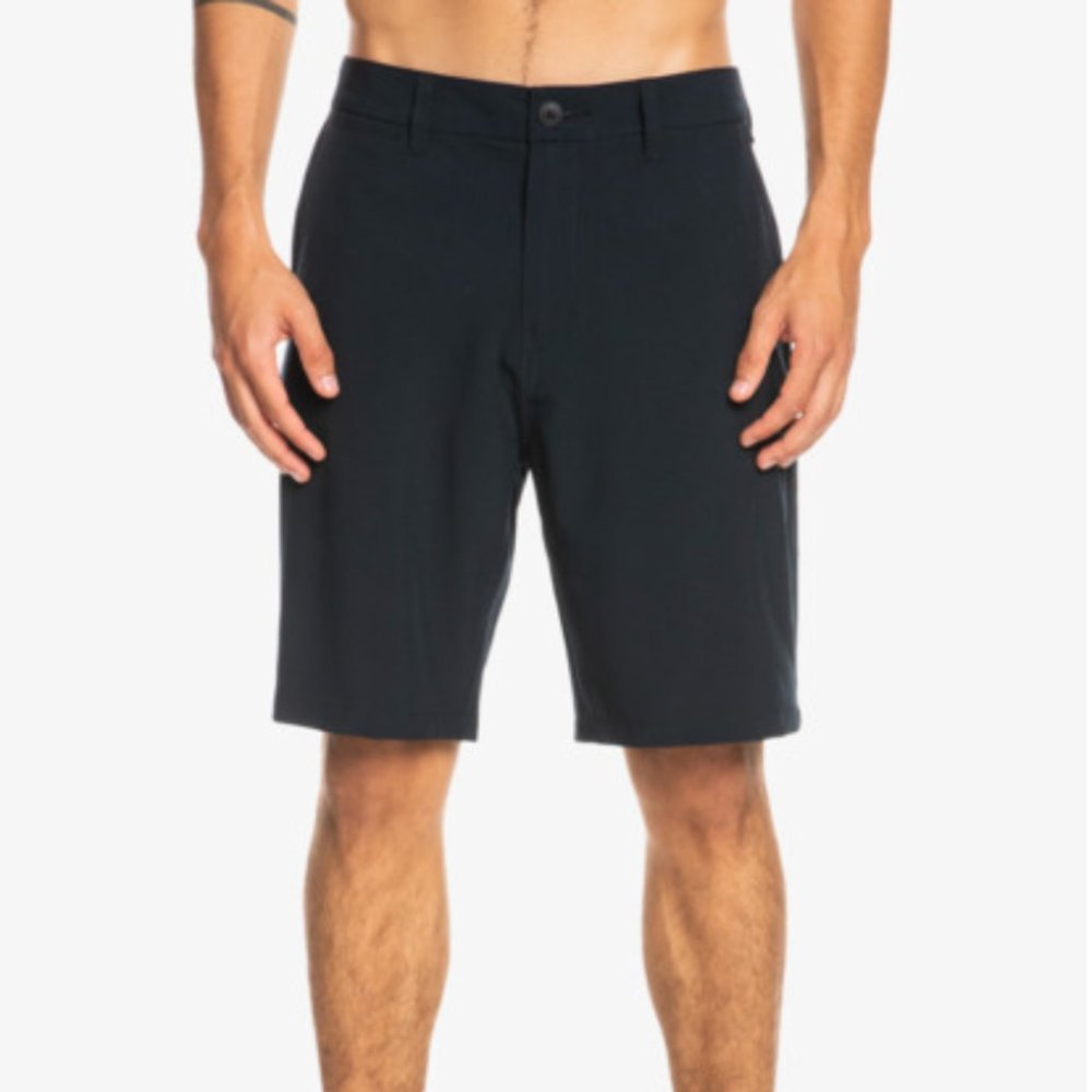Men's Shorts Size 30 Black | Quicksilver